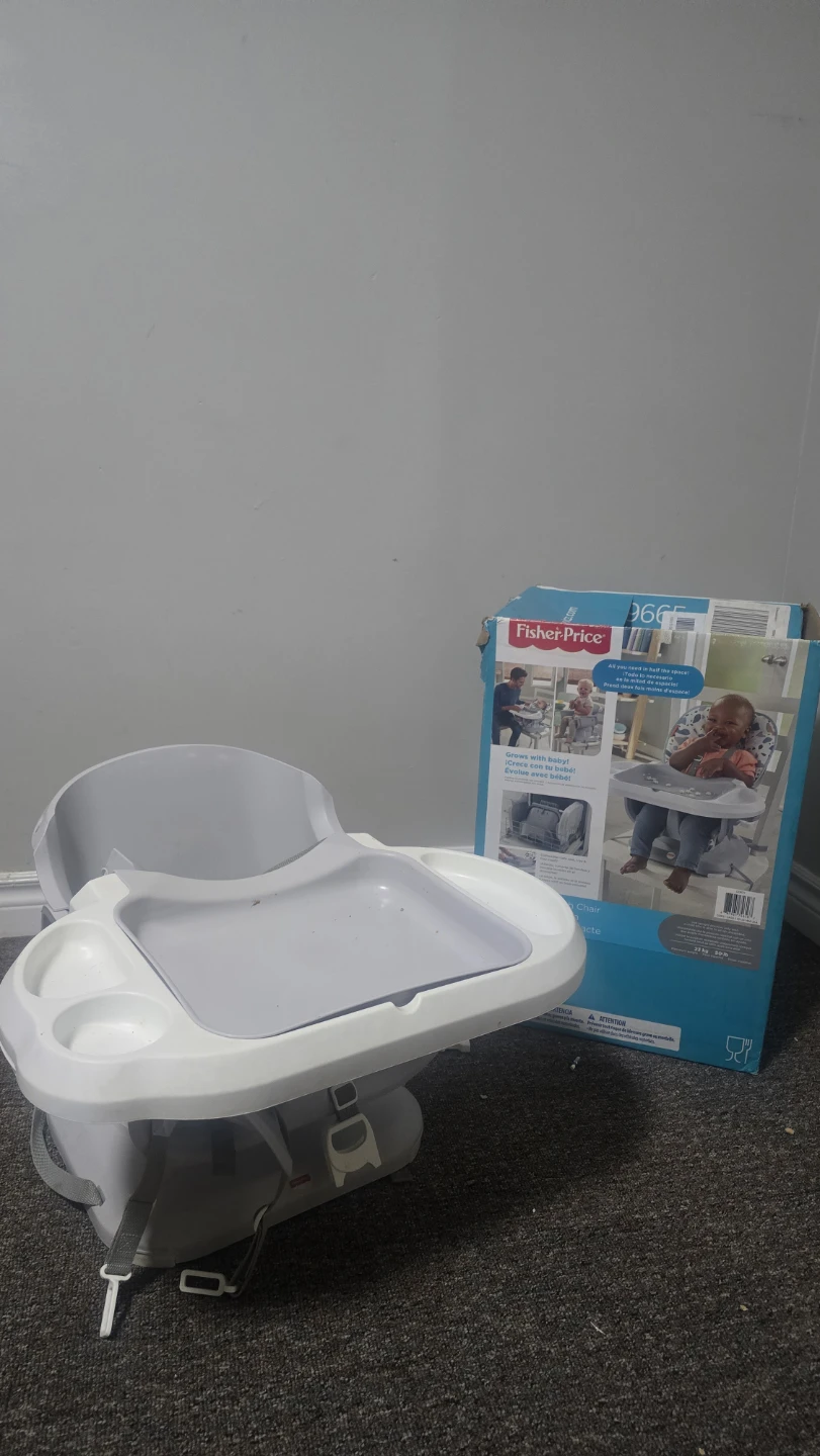 Fisher-Price SpaceSaver High Chair