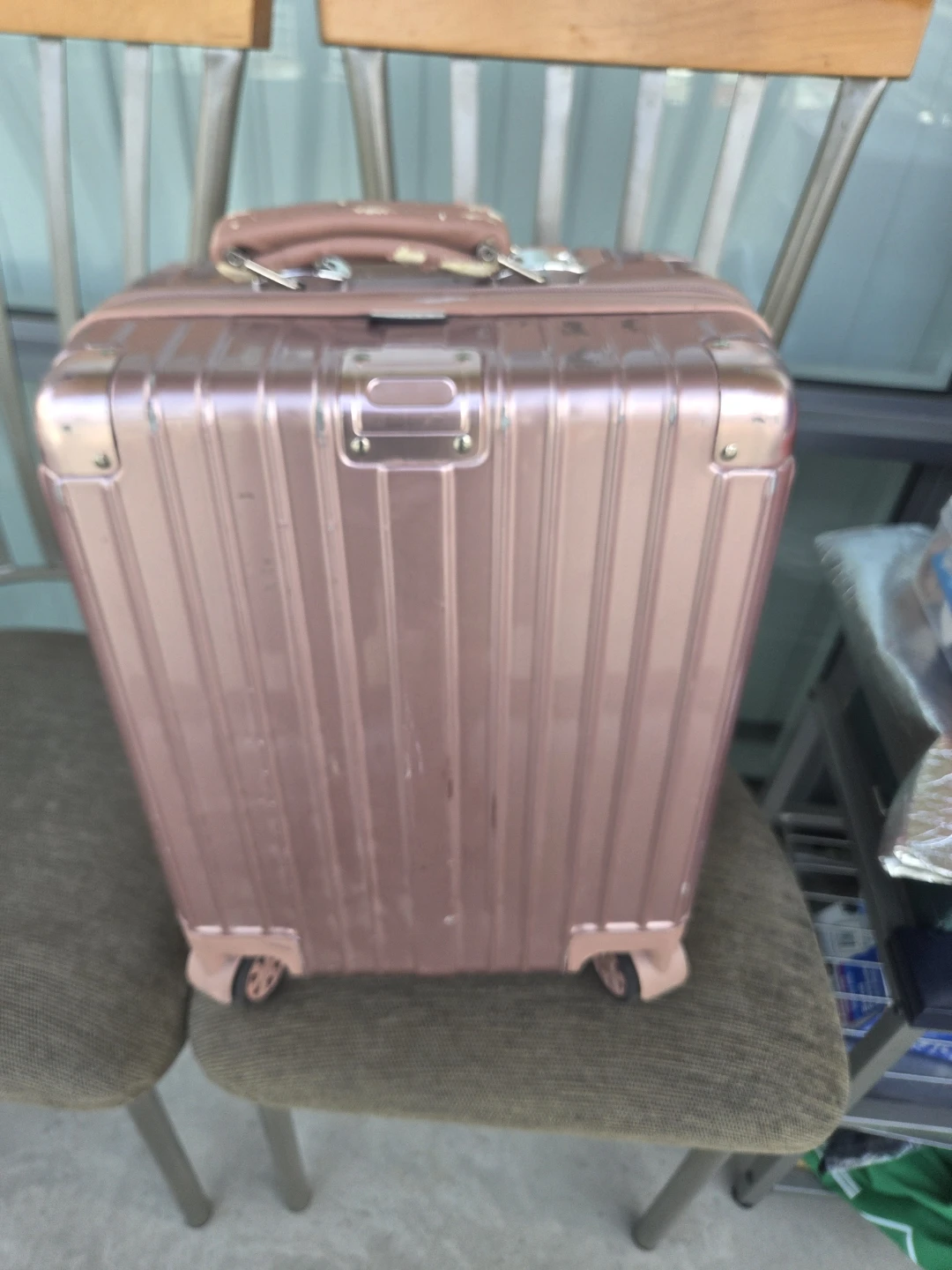 VERYRIO Rose Gold Carry-On Luggage