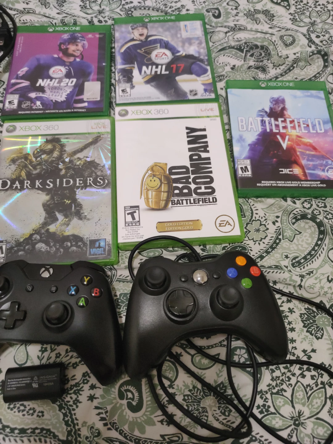 Xbox One Console with Games and Controllers - photo 2