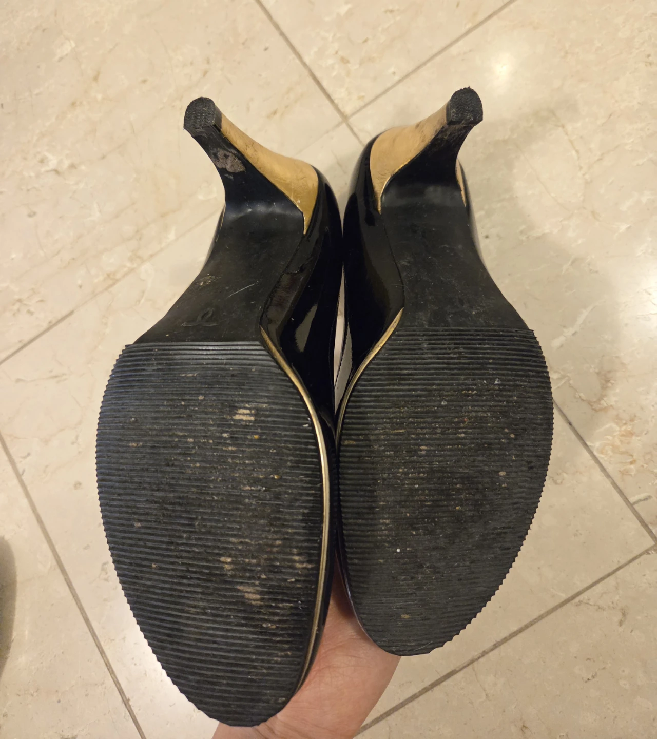 Black Heels with Gold accents (245mm/size 7.5) - photo 5