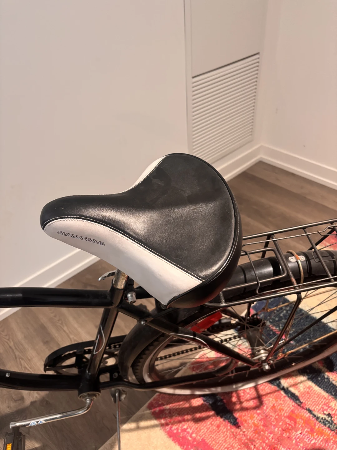 Adult cruiser bike (black) - photo 2