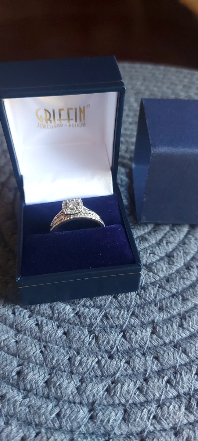 Griffin Jewellery Diamond Ring Set - photo 2