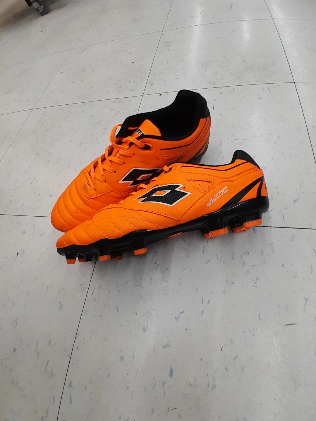 Lotto Soccer Cleats Men's Size 7