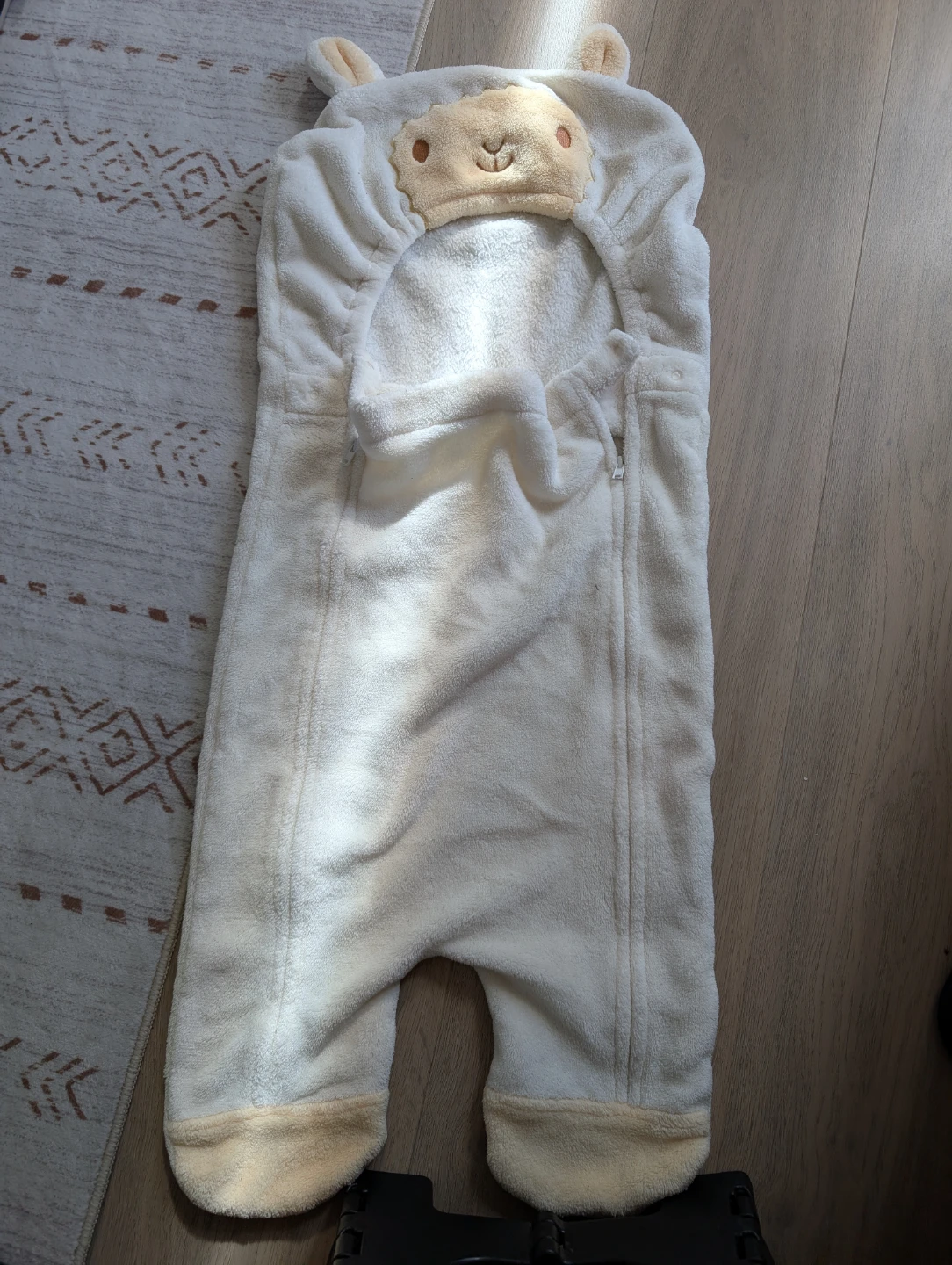 2 Bath robes and 2 Sleepsacks (small)