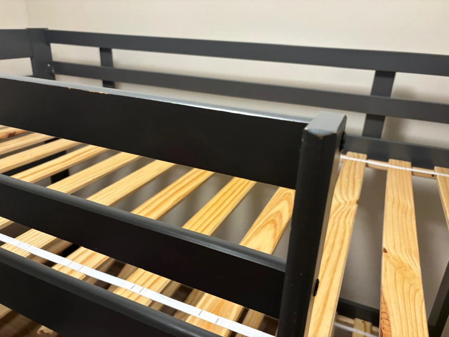 WOODEN BUNK BED - GOOD TIMBER - GOOD  CONDITION (2 beds) - photo 2