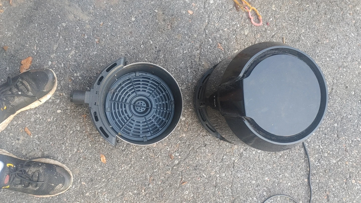 T-fal Air Fryer - photo 2