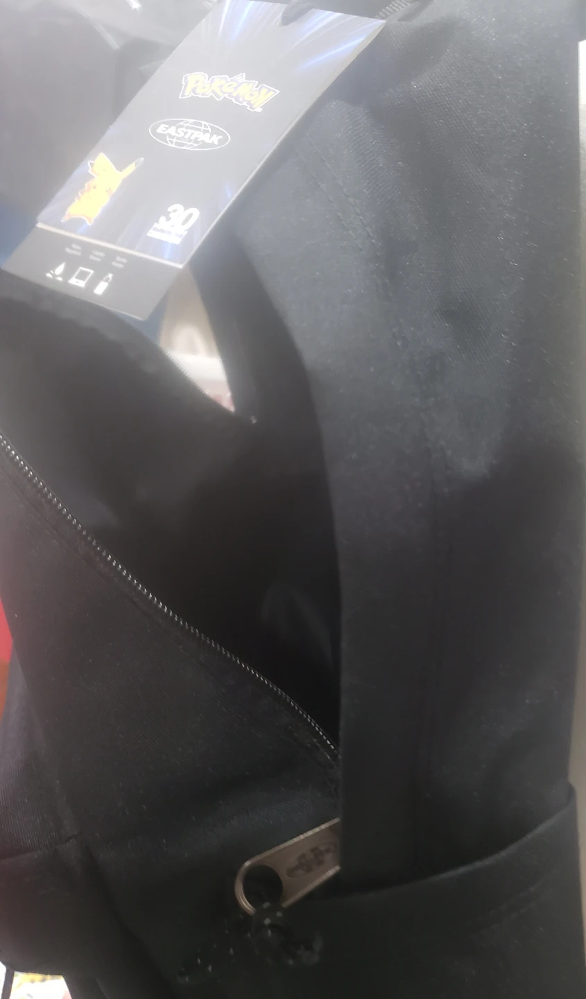 Eastpak Pokémon Special Edition 24L Backpack + free item - photo 4
