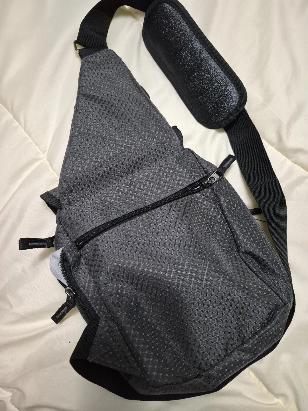 HEYS crossbody bag