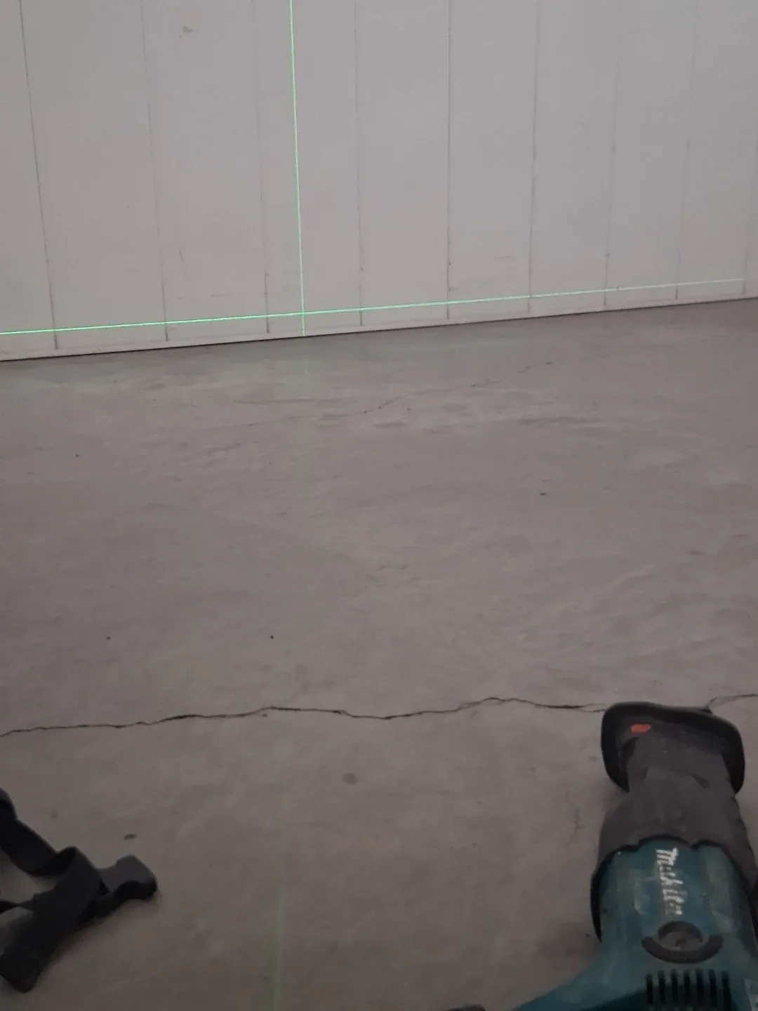 DEWALT Laser Level - photo 3