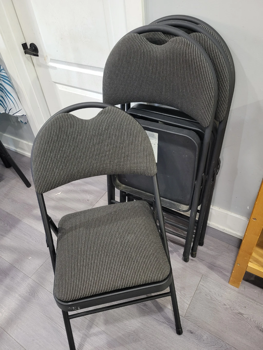 Folding Chairs (Set of 4)