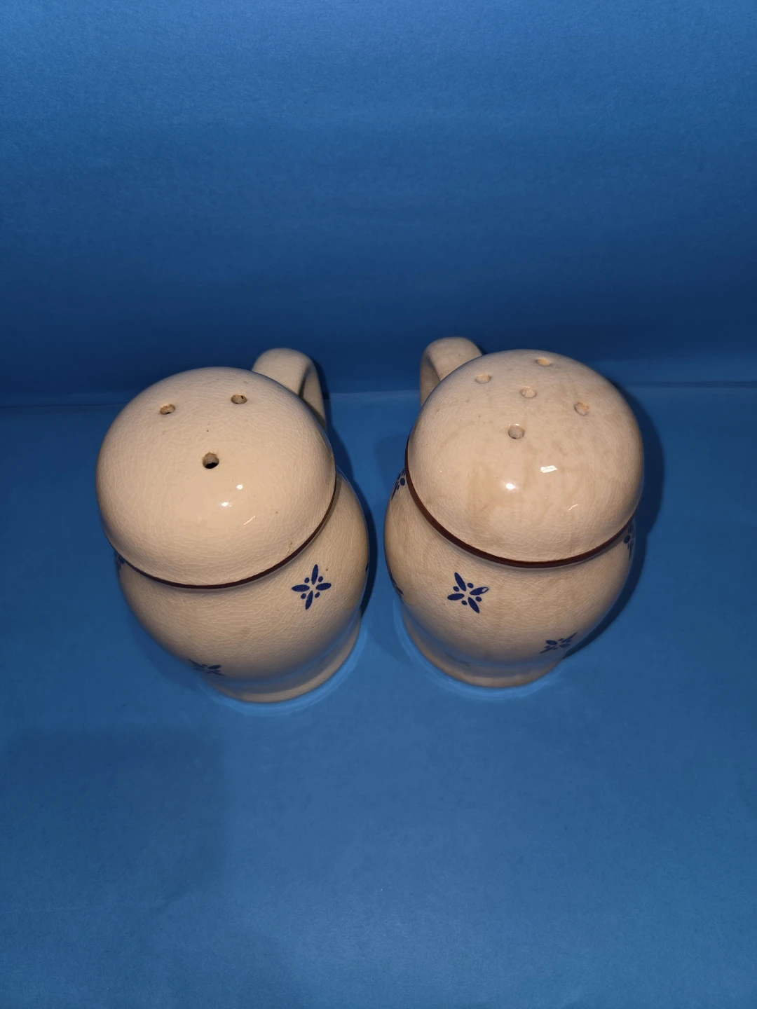 Ceramic Salt and Pepper Shakers Set - Blue Floral Design - photo 5