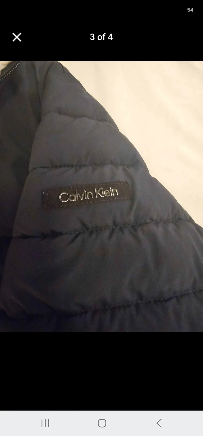 Calvin Klein Puffer Jacket - Size M - photo 3