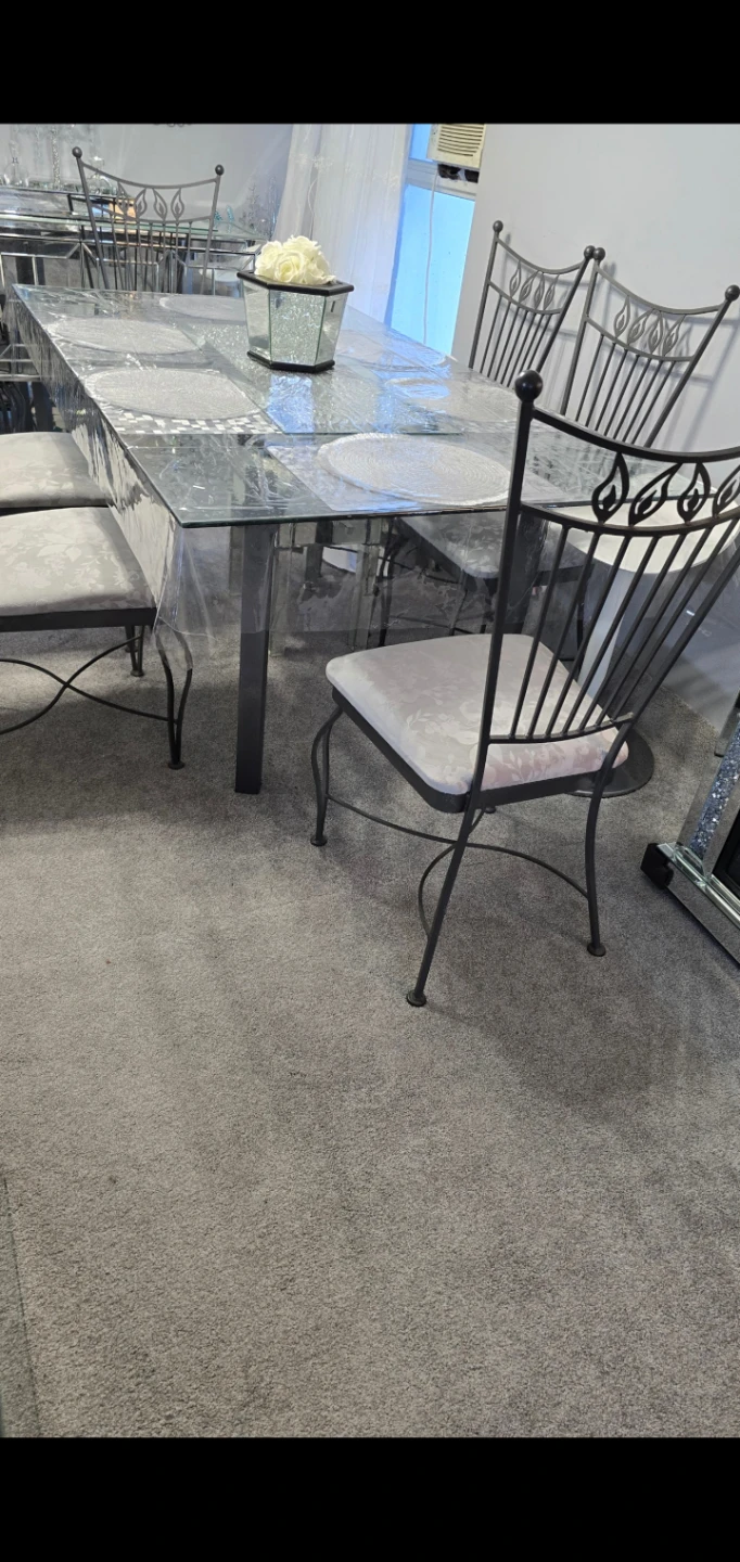 Dining Table and Chairs Set - photo 2