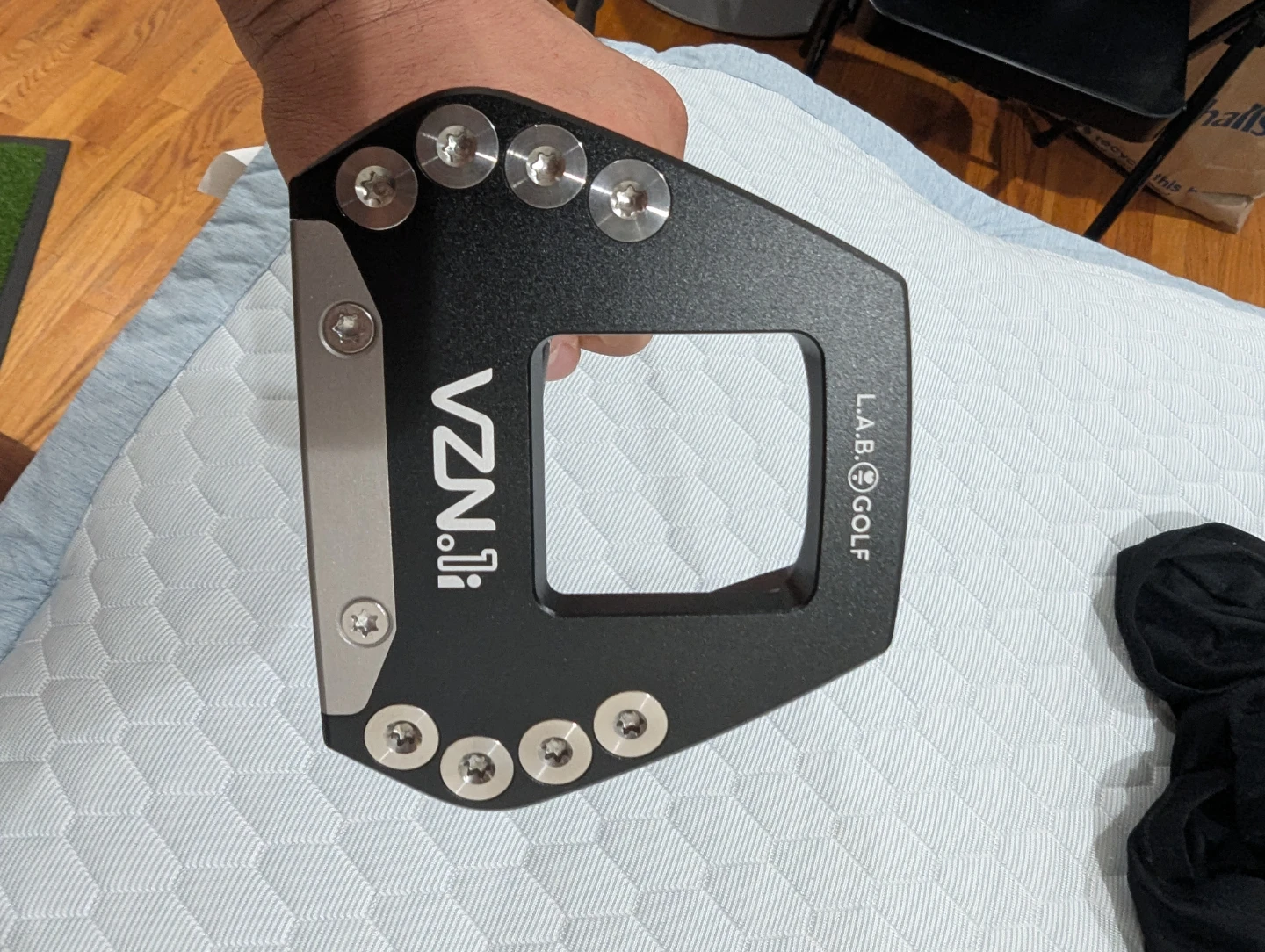 L.A.B. Golf VZN.1 Putter with Headcover