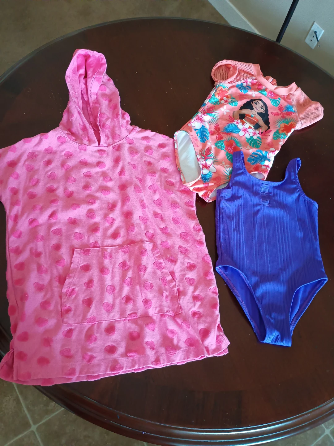 Size 6, kids bathing suit x2 + pool towel dress