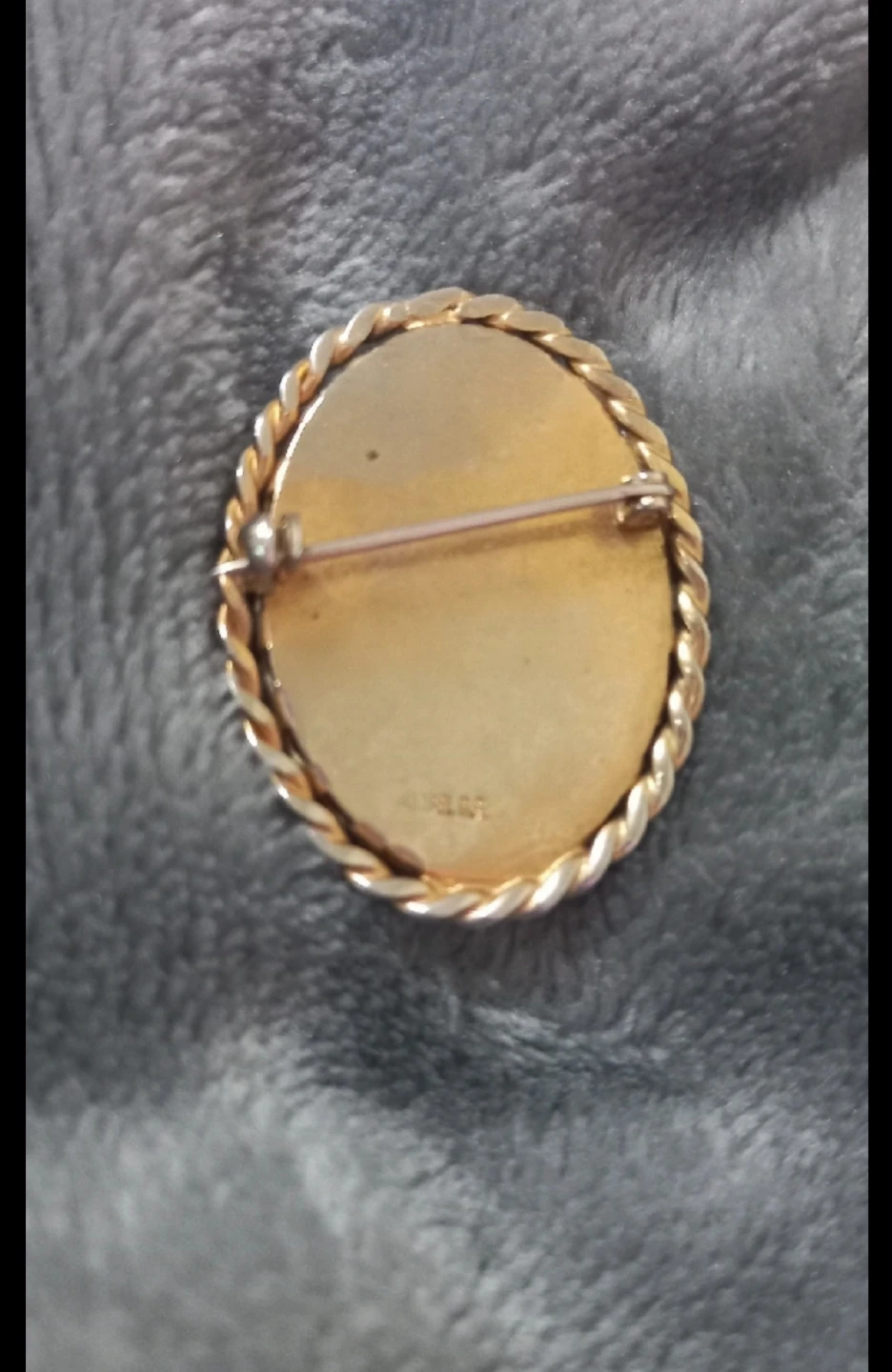 Vintage Cameo Brooch - photo 2