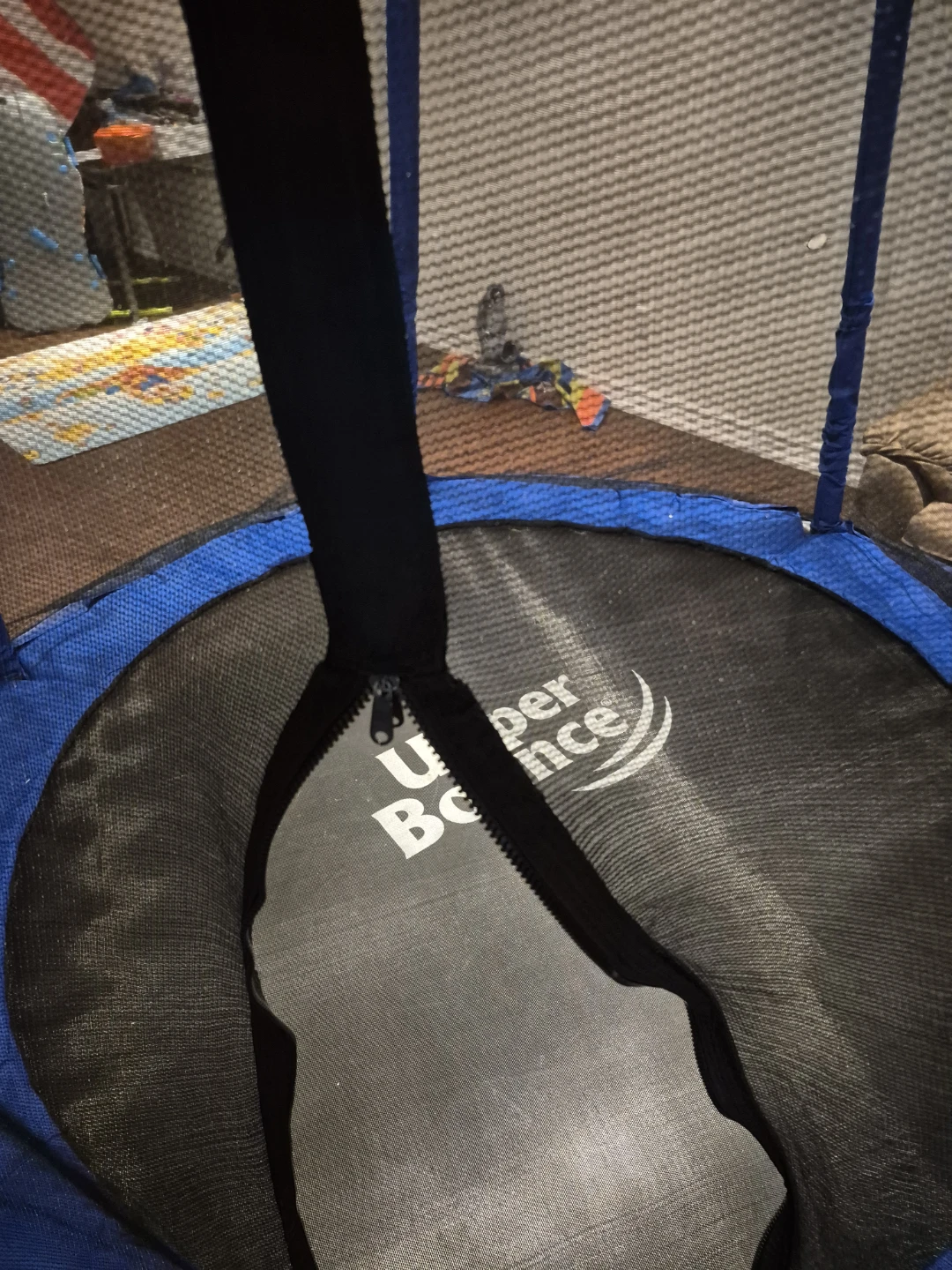 Upper Bounce Trampoline with Safety Net - photo 2