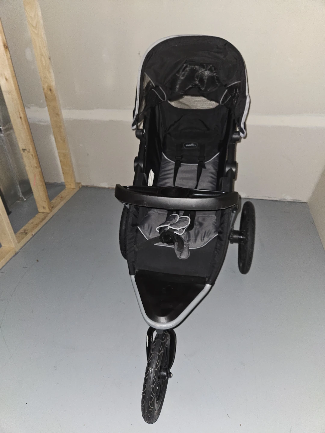 evenflo stroller - photo 3
