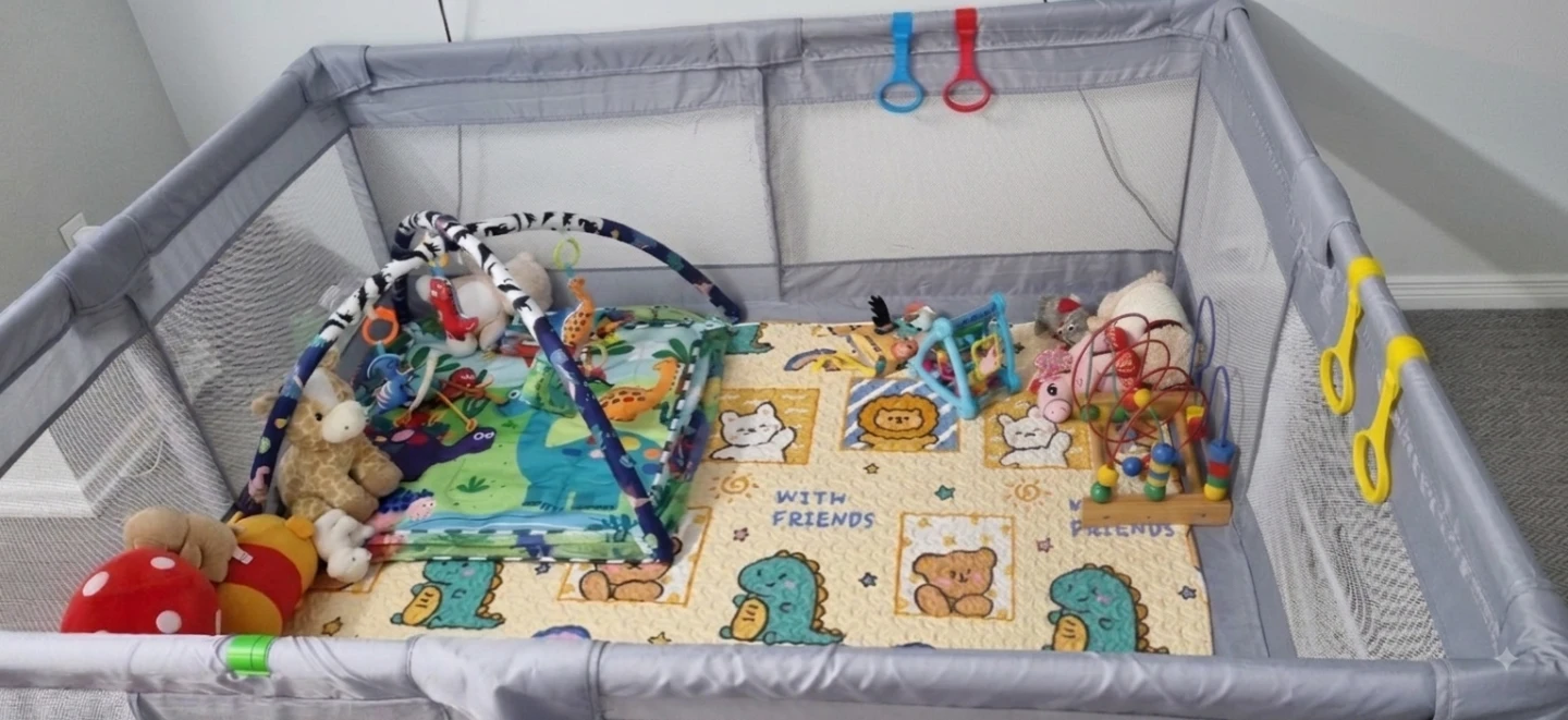 Extra Large Baby/Toddler Playpen (59x71x26in)