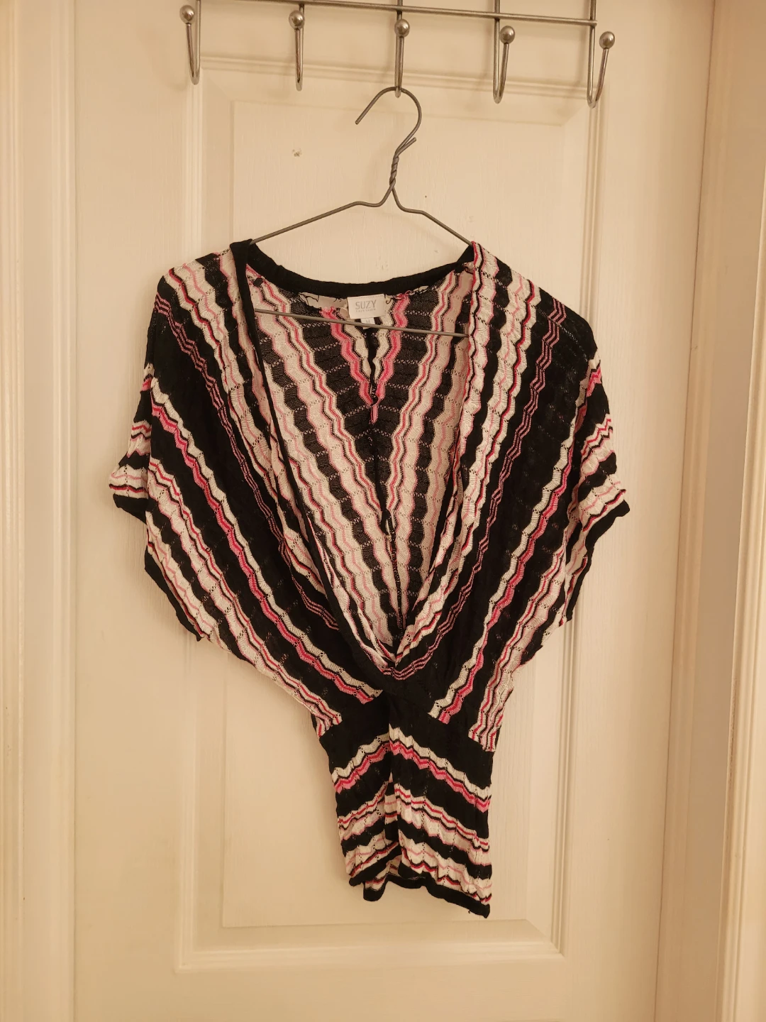Suzy Women's Striped Knit Twist Front Top