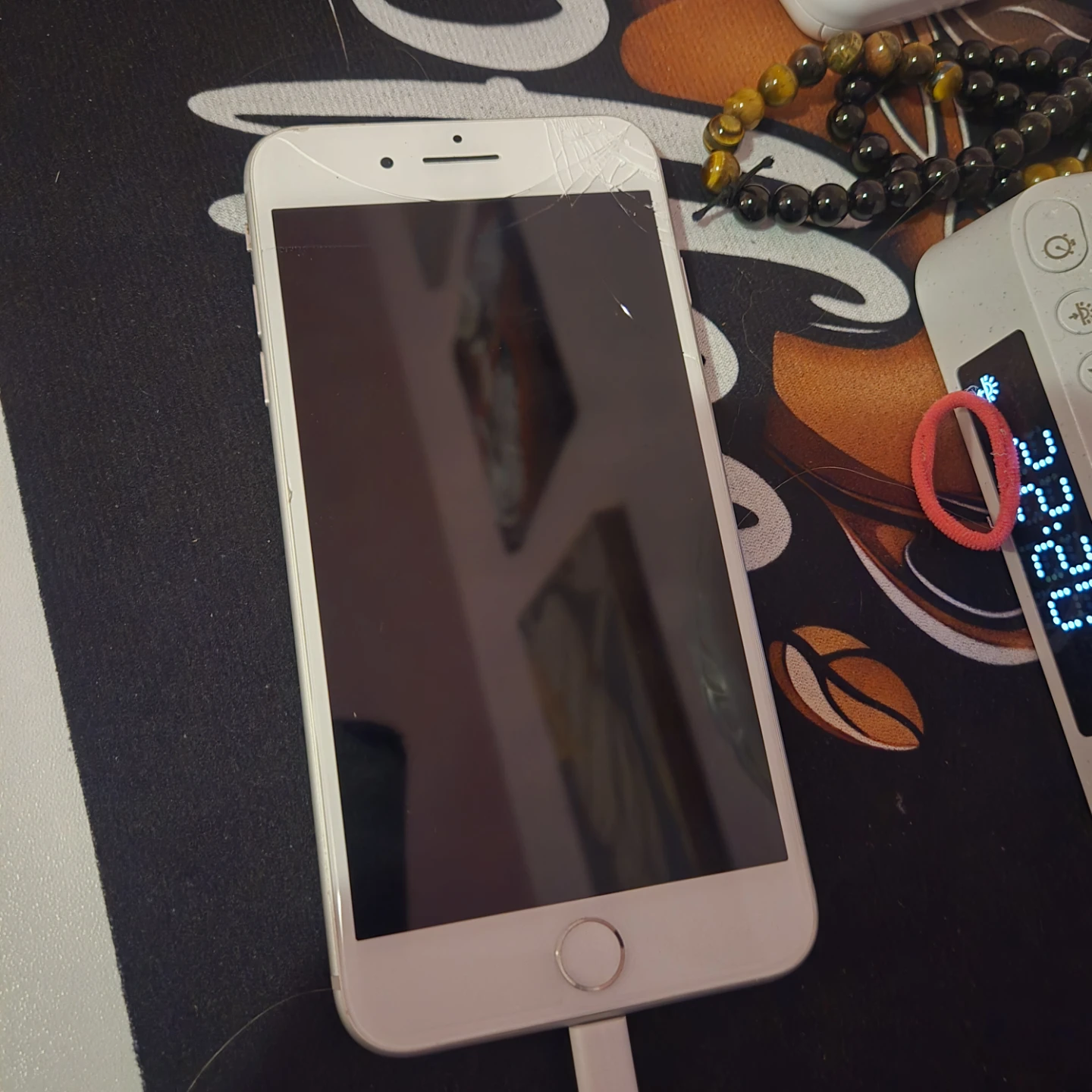 Iphone 8 plus .only sim works - photo 2