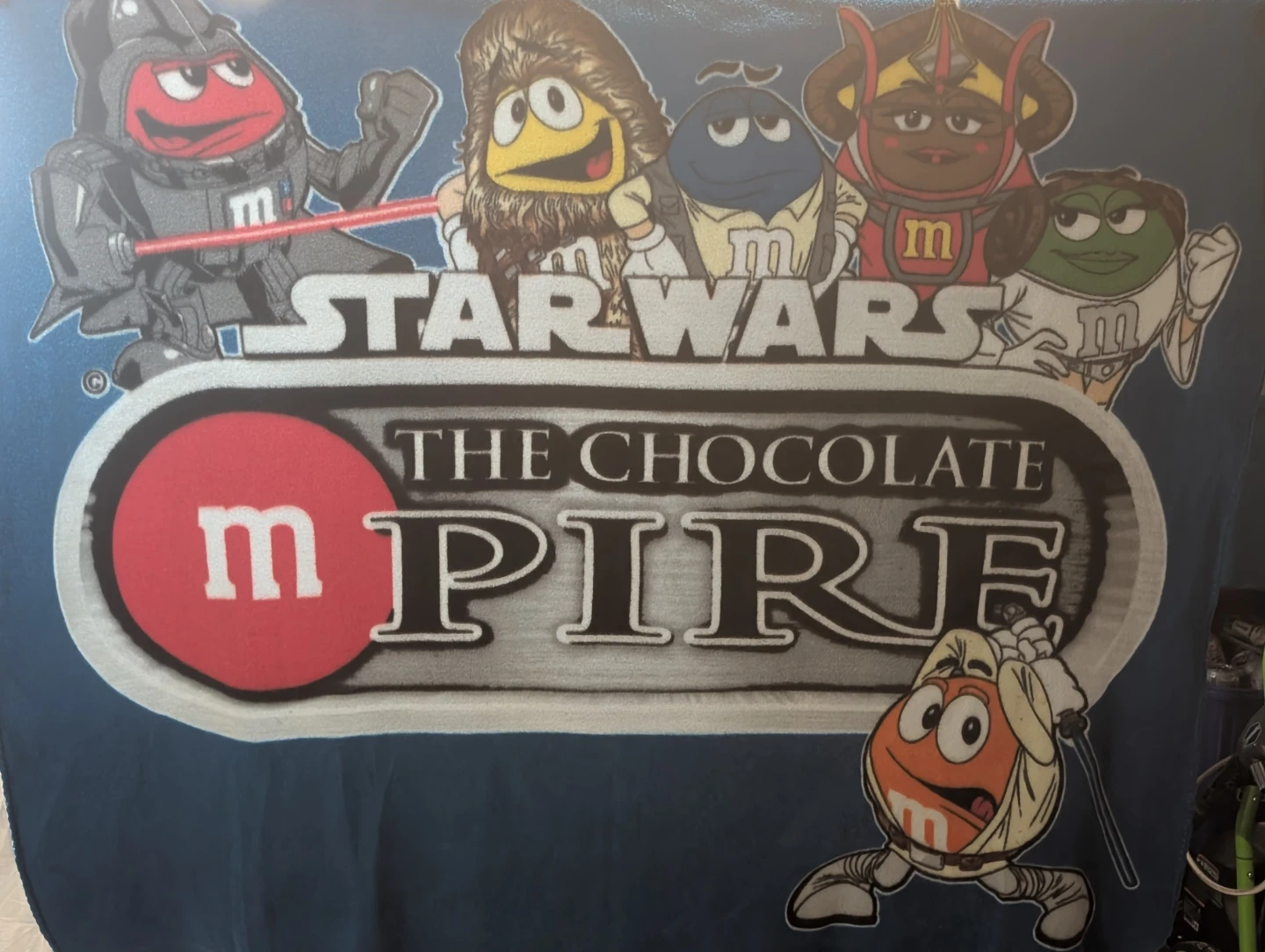 M&M Star Wars The Chocolate Empire Throw - photo 4
