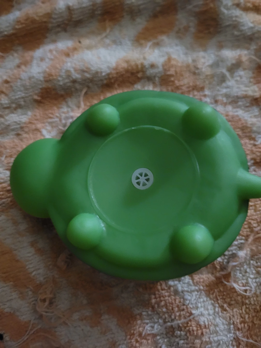 Baby toy sweeky turtle - photo 2
