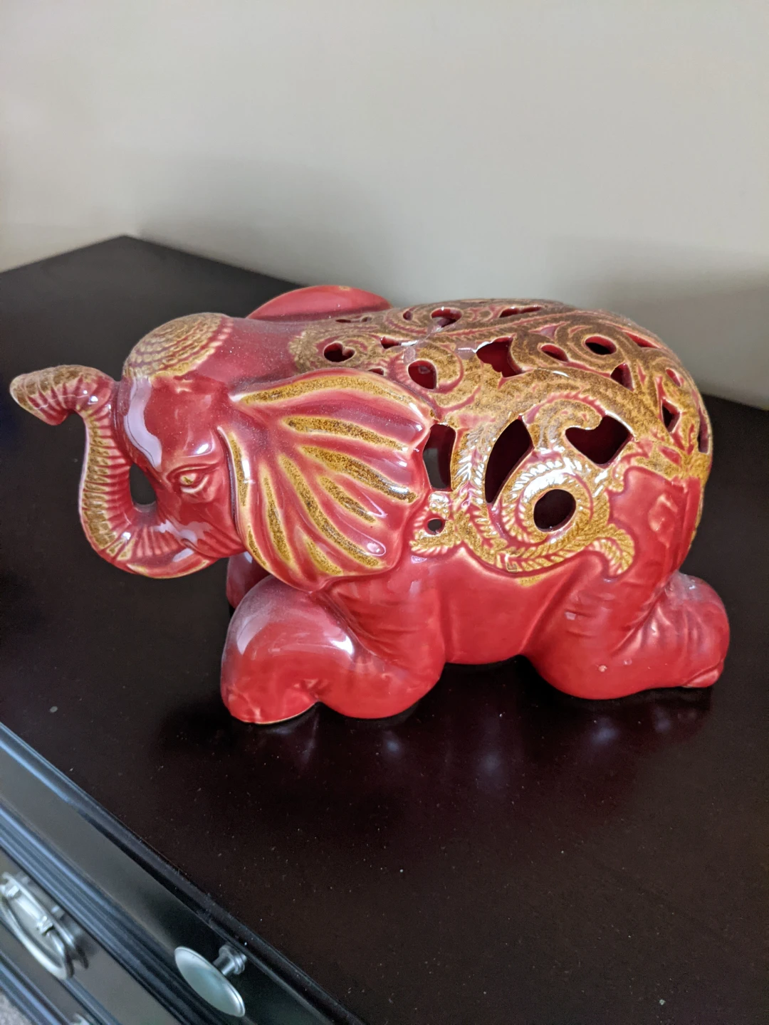 RED CERAMIC ELEPHANT $15