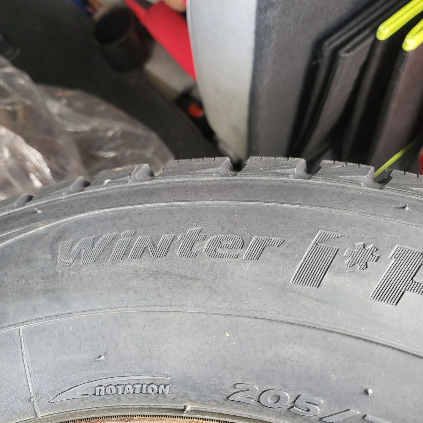 Handkook. Set of 4 brand new  Winter Tires - photo 4