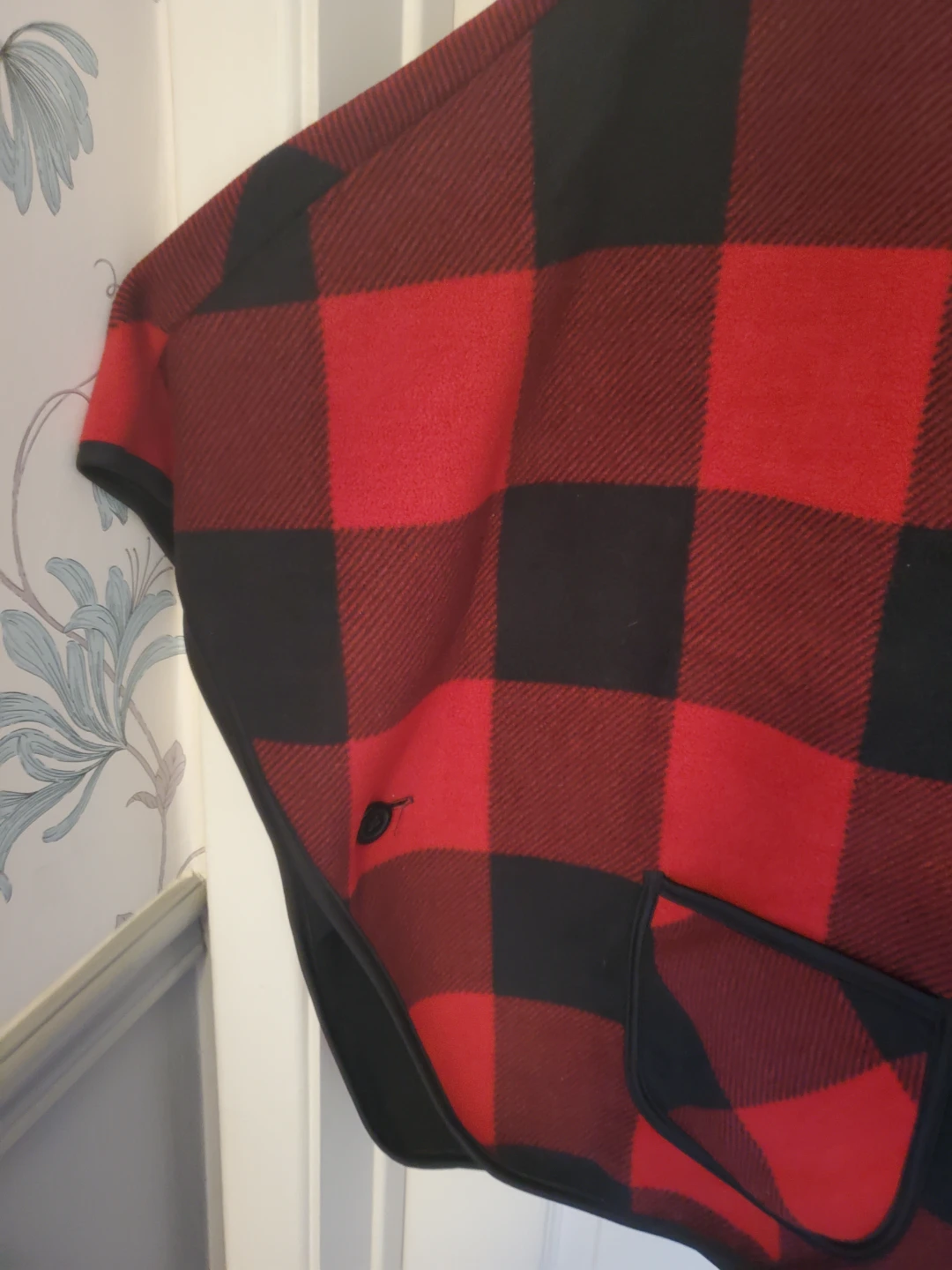 Marina Luna Buffalo Plaid Hooded Poncho - photo 4