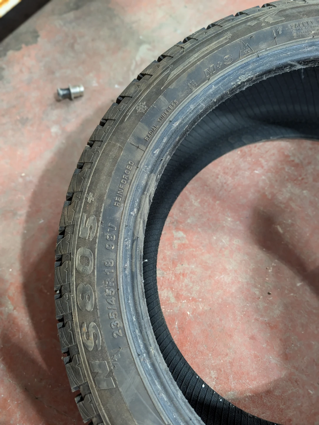 235/45R18  M+S winter  tires no rims - photo 4