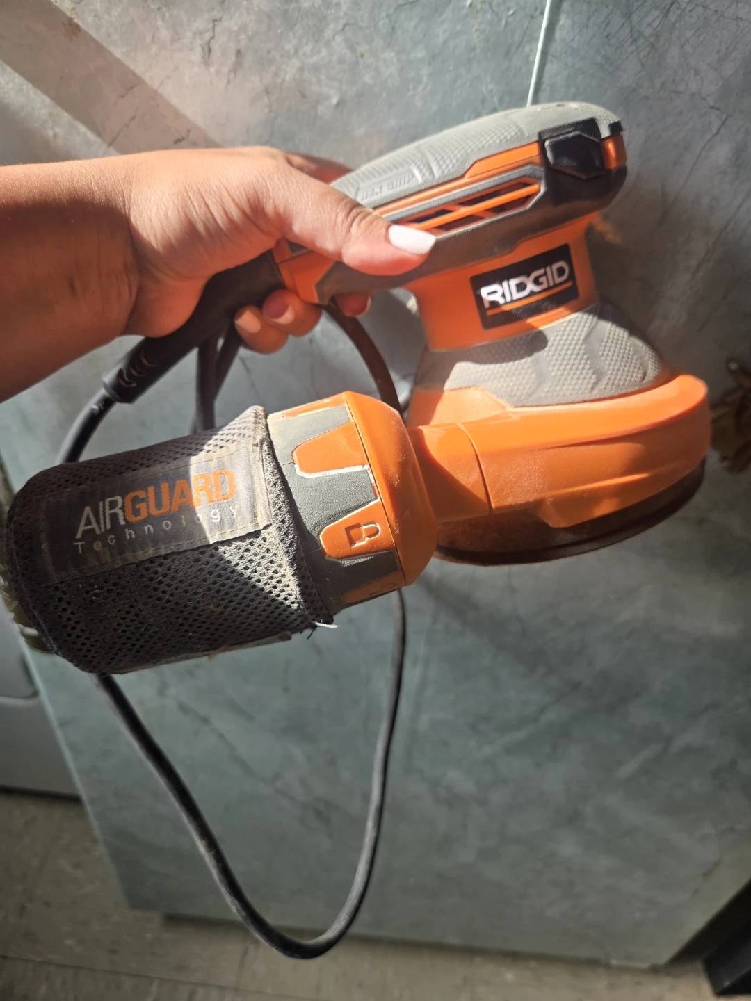 RIDGID Random Orbital Sander with Diablo SandNet Discs