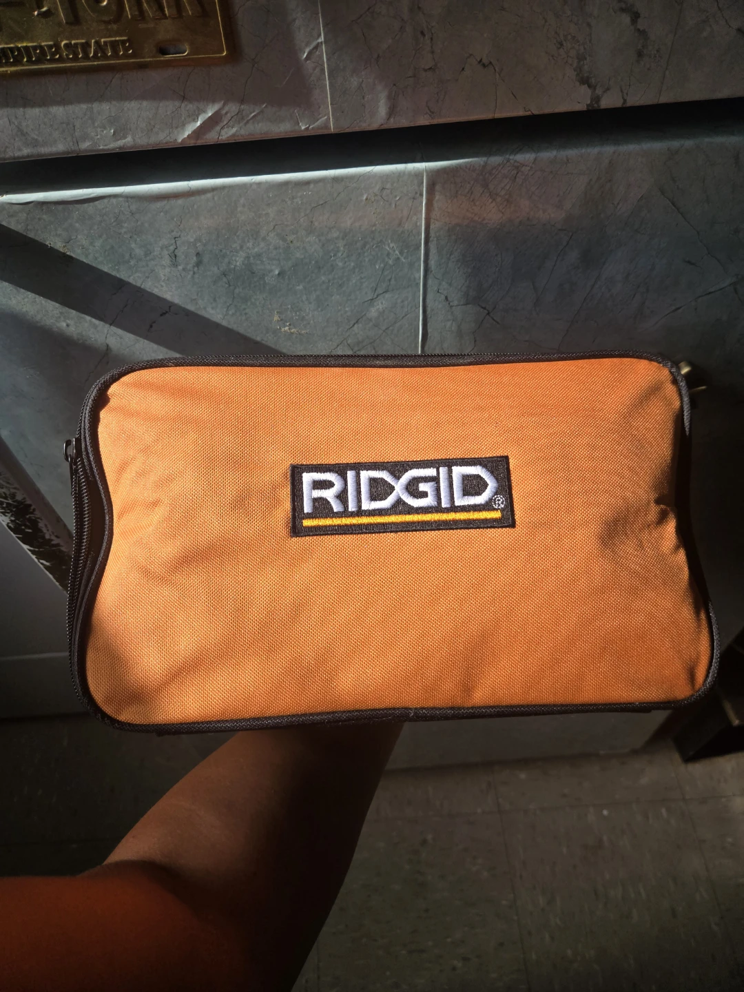 RIDGID Random Orbital Sander with Diablo SandNet Discs - photo 3