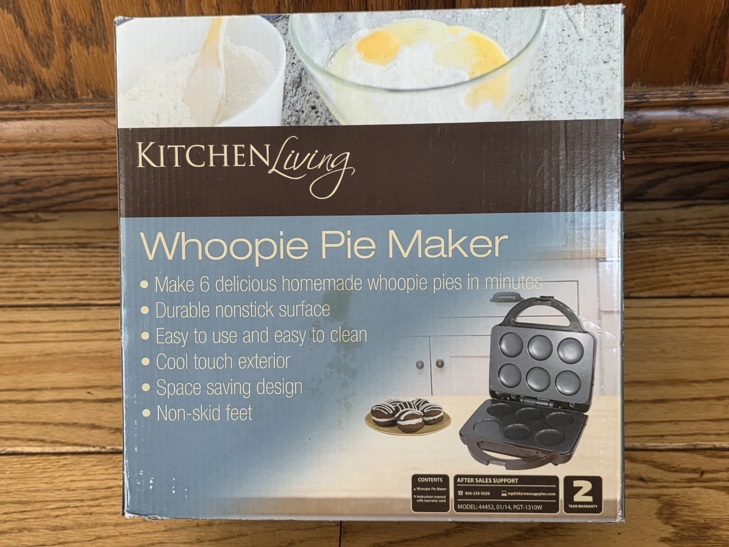 Kitchen Living Whoopie Pie Maker - NEW!