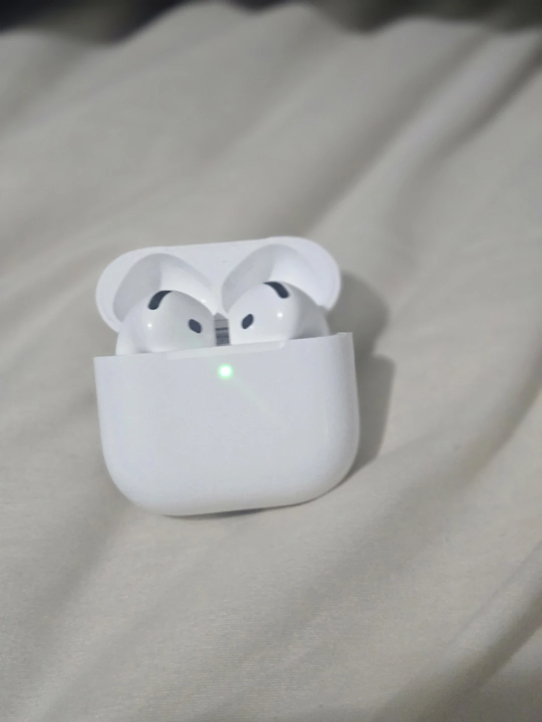 Apple AirPods Pro - photo 3