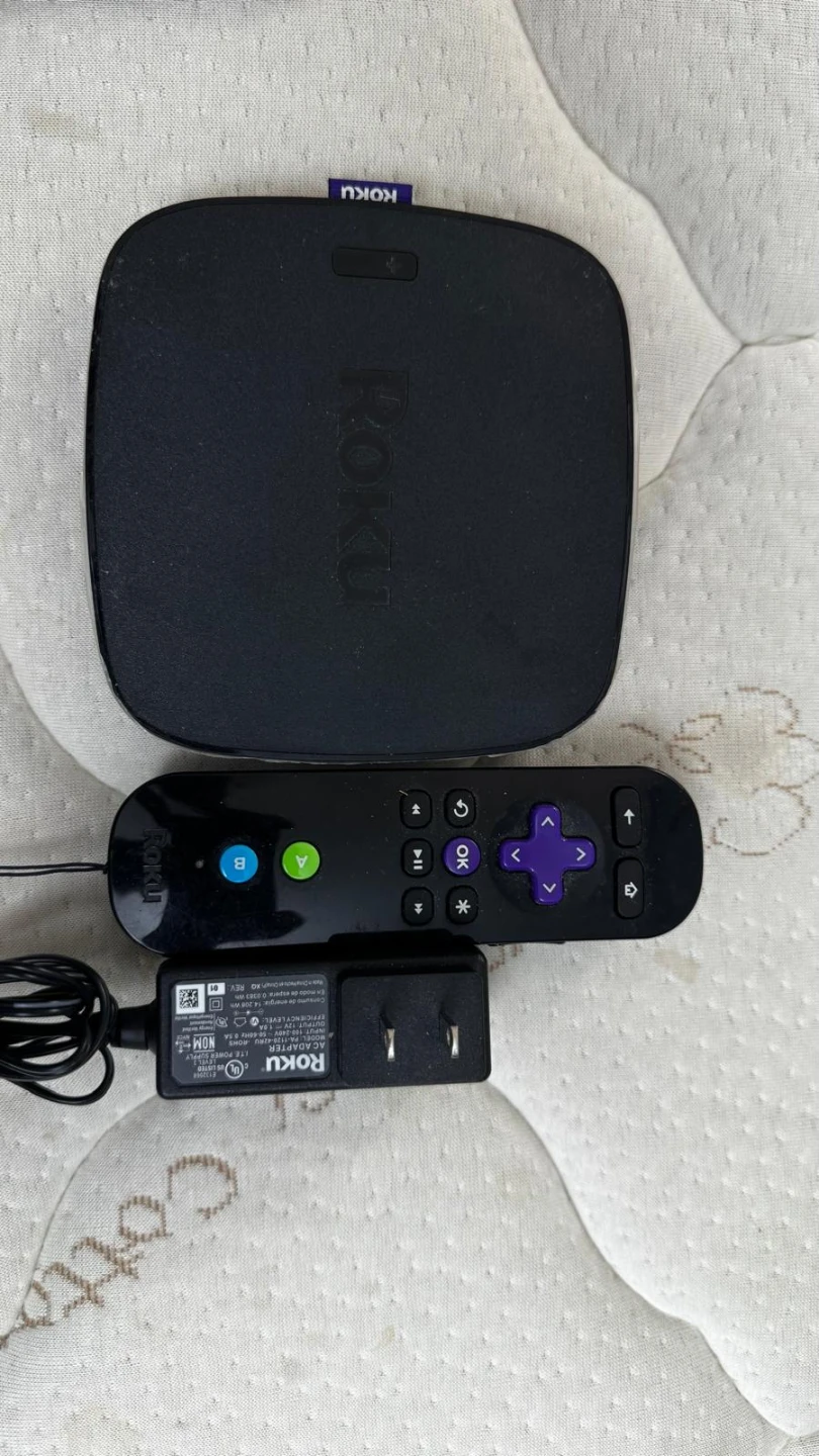 Roku Ultra Streaming Player 4K - photo 2