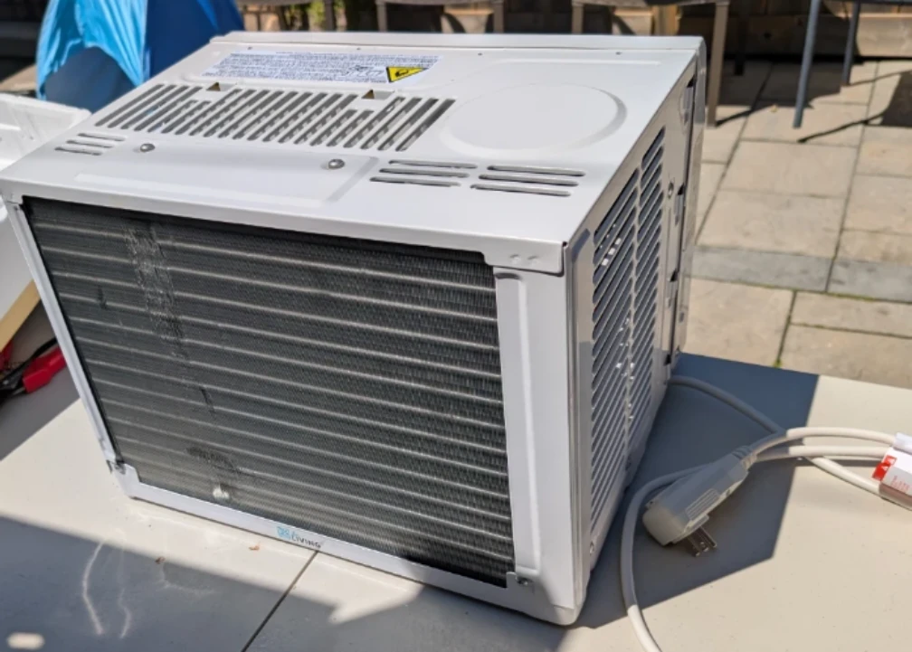 Toshiba Window Air Conditioner 5000 BTU  (RAC-WK0512CMRC) - photo 3