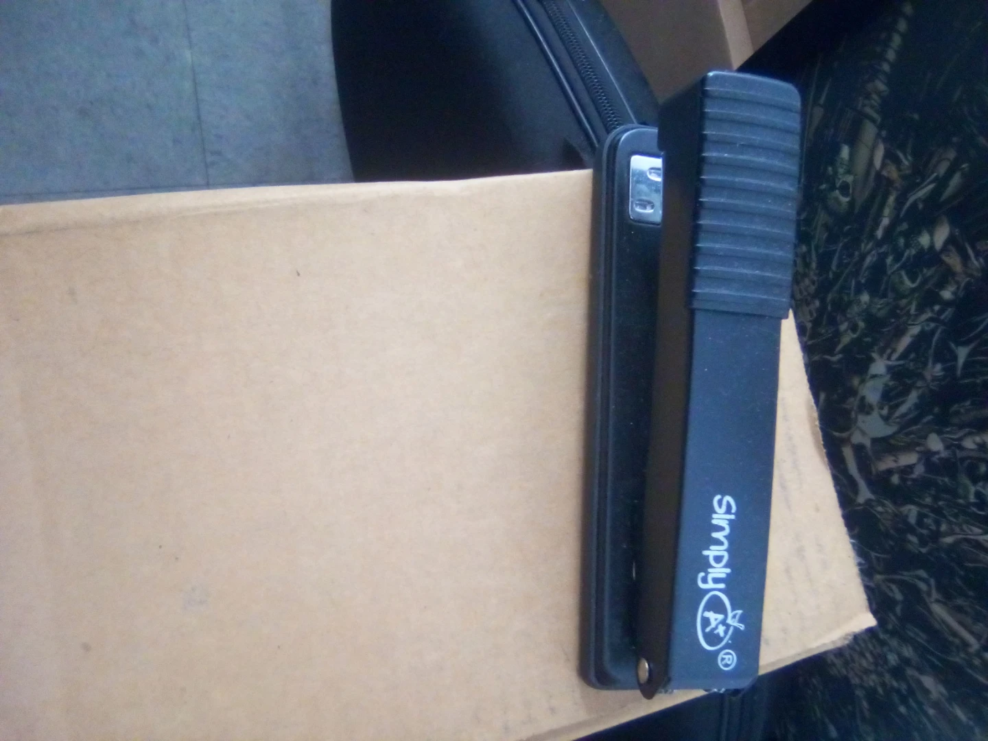 Simply A+ Desktop Stapler Black