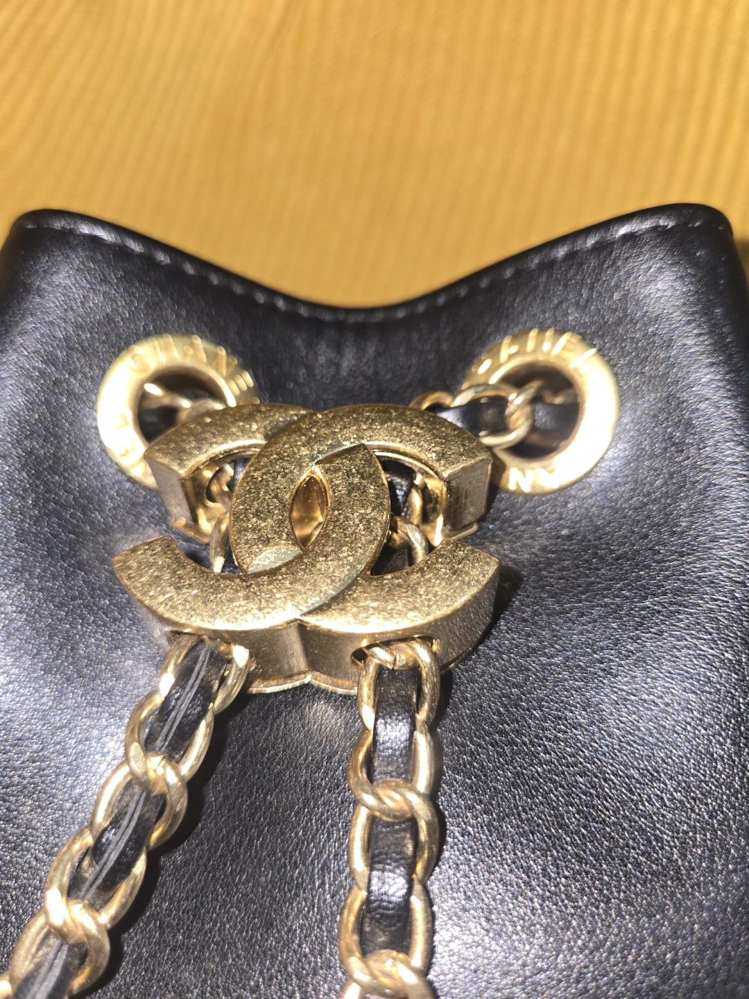 Black Bucket Bag with Gold Chain - photo 5