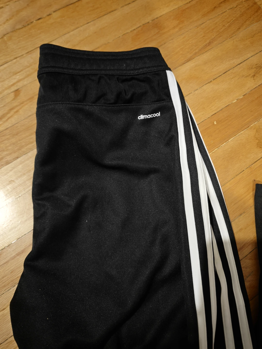 2 pairs Adidas women's soccer pants - photo 3