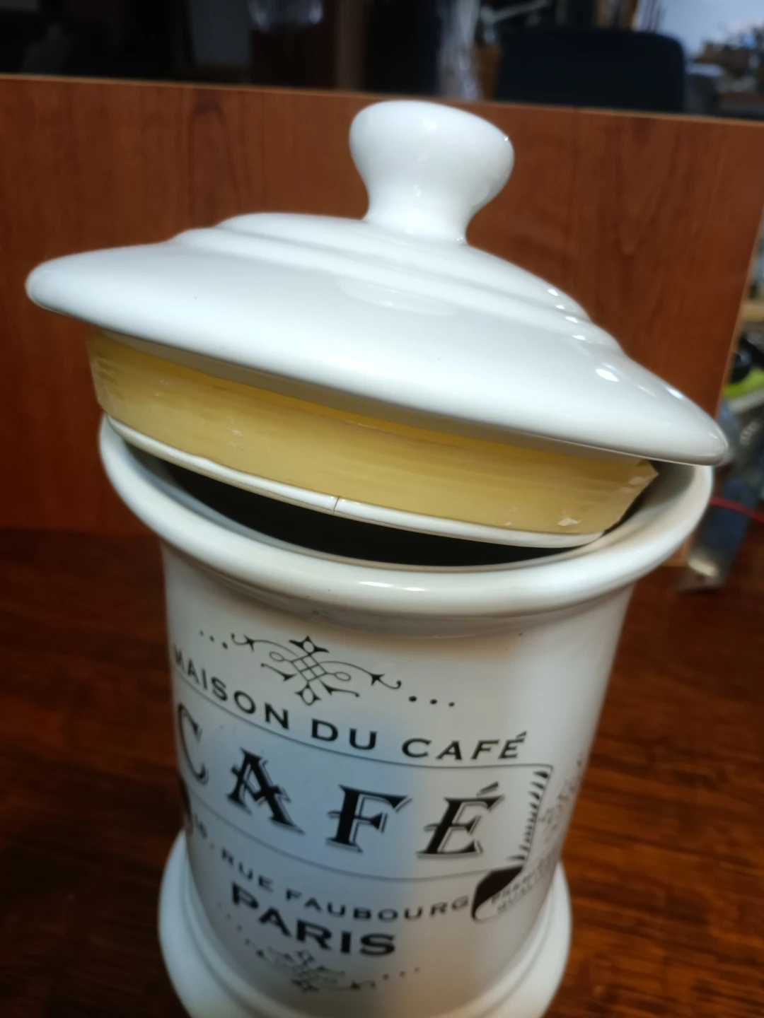 Decorative "Maison Du Cafe" Ceramic Canister - photo 3