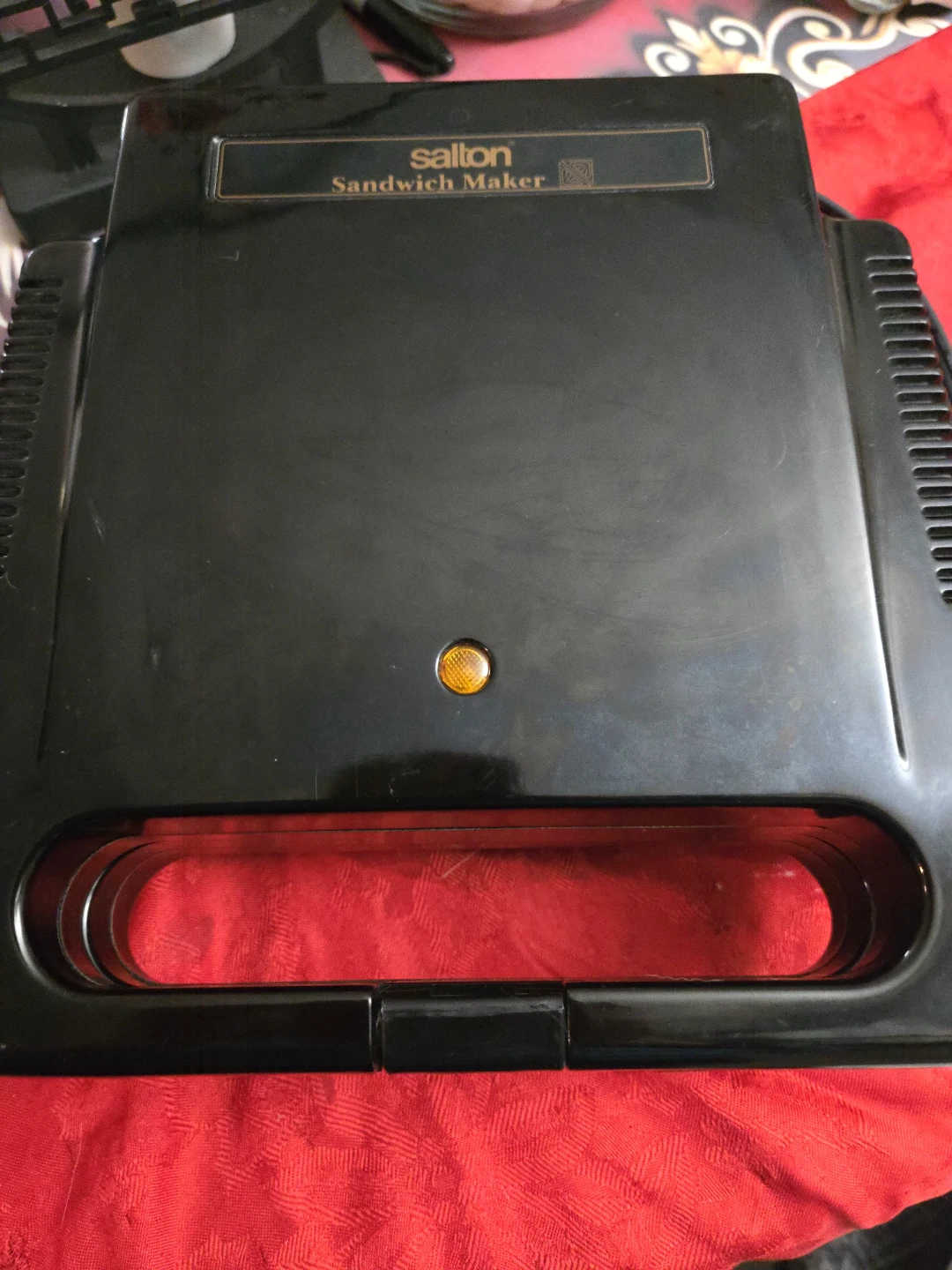 Sandwich maker