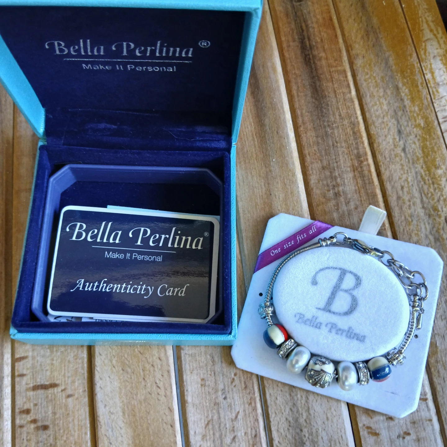 Bella Perlina Charm Bracelet with Gift Box