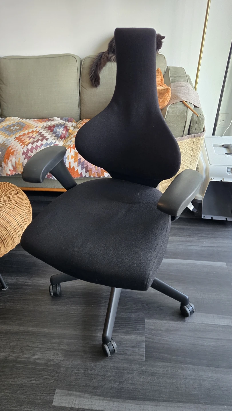 Junior Task Chair | Keilhauer - photo 2