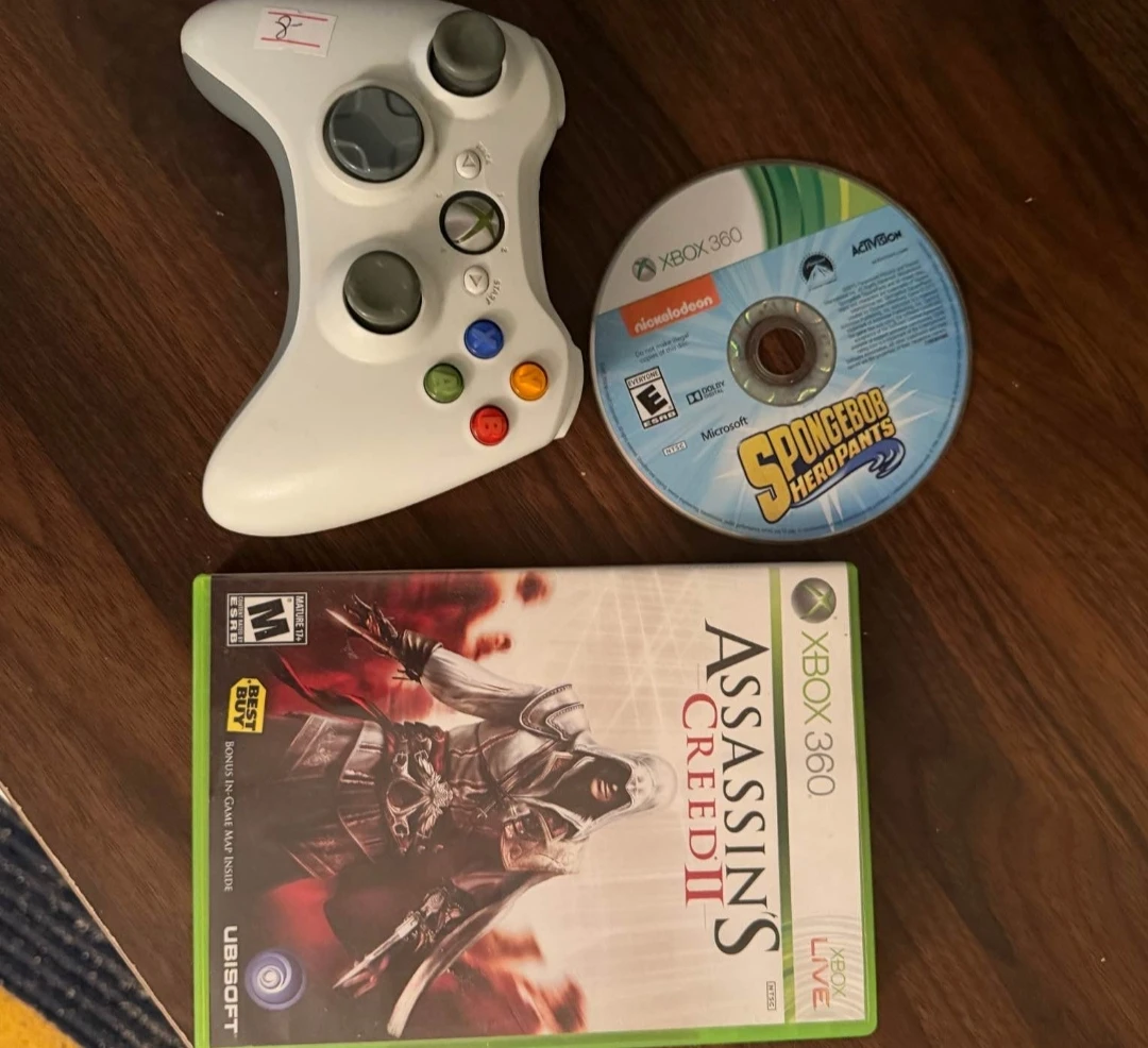 Xbox 360 Slim Console Bundle with Games and Controller - photo 2