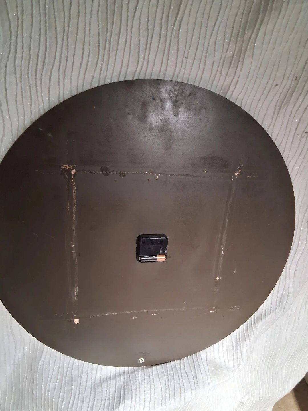 Wall Clock with Roman Numerals - photo 2