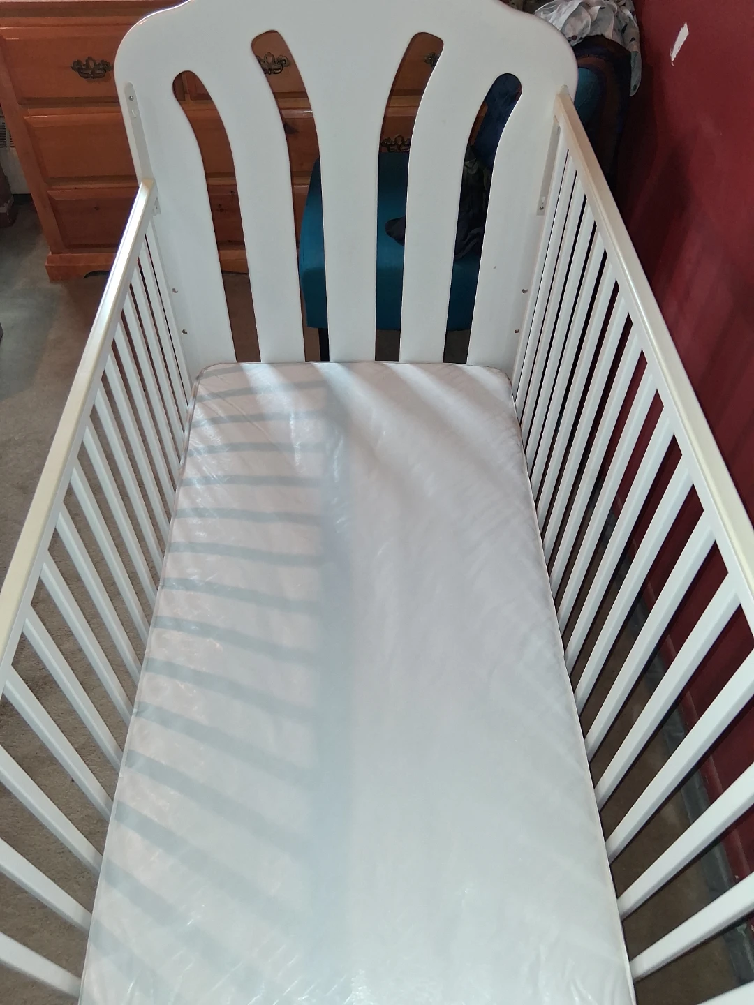 White Baby Crib with Mattress - photo 4