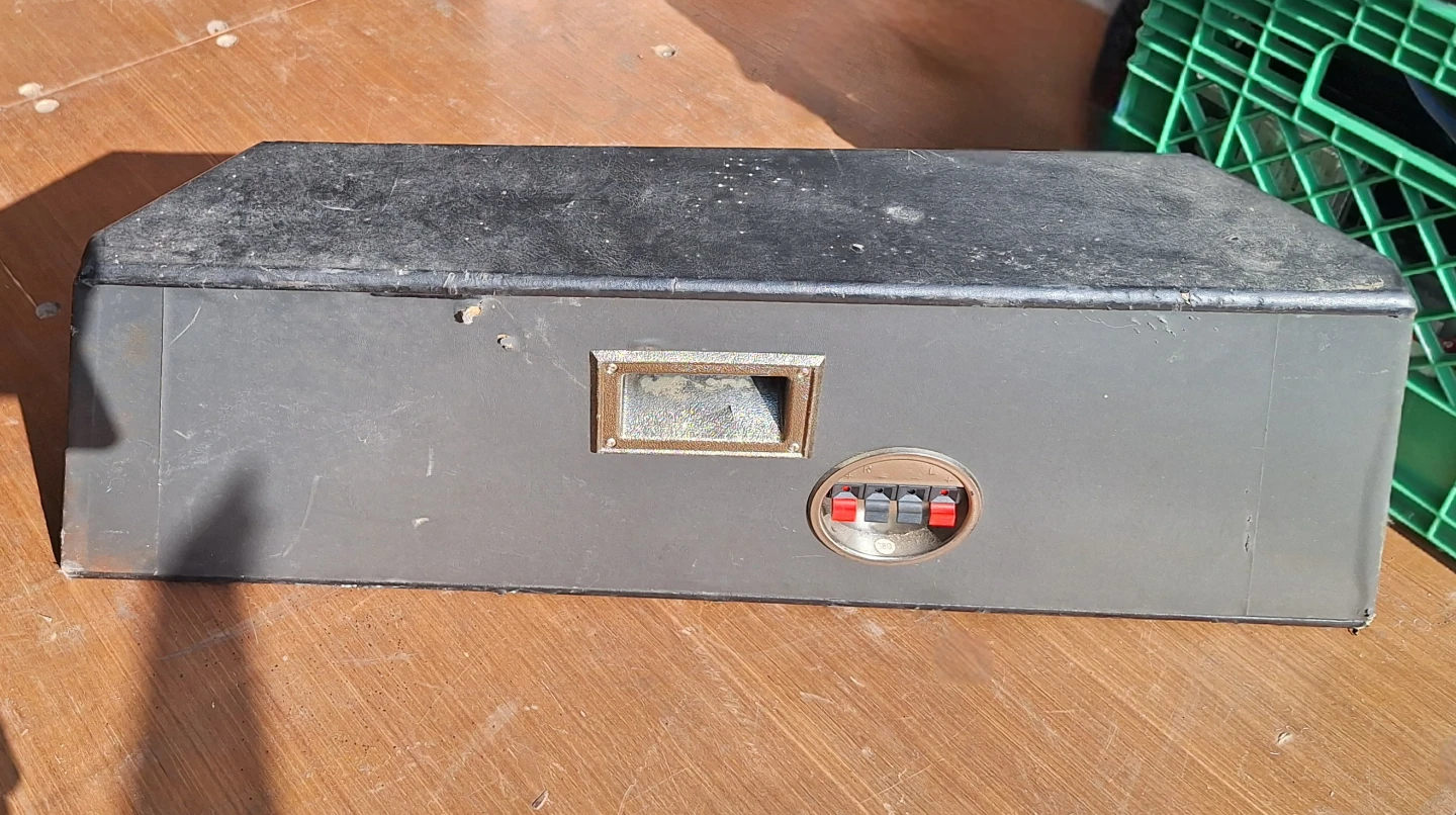 Vintage Speaker Box for Car Stereo (Kit Cat Club rescue) - photo 3