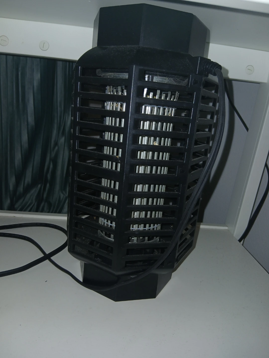 Black Bug Zapper Lamp