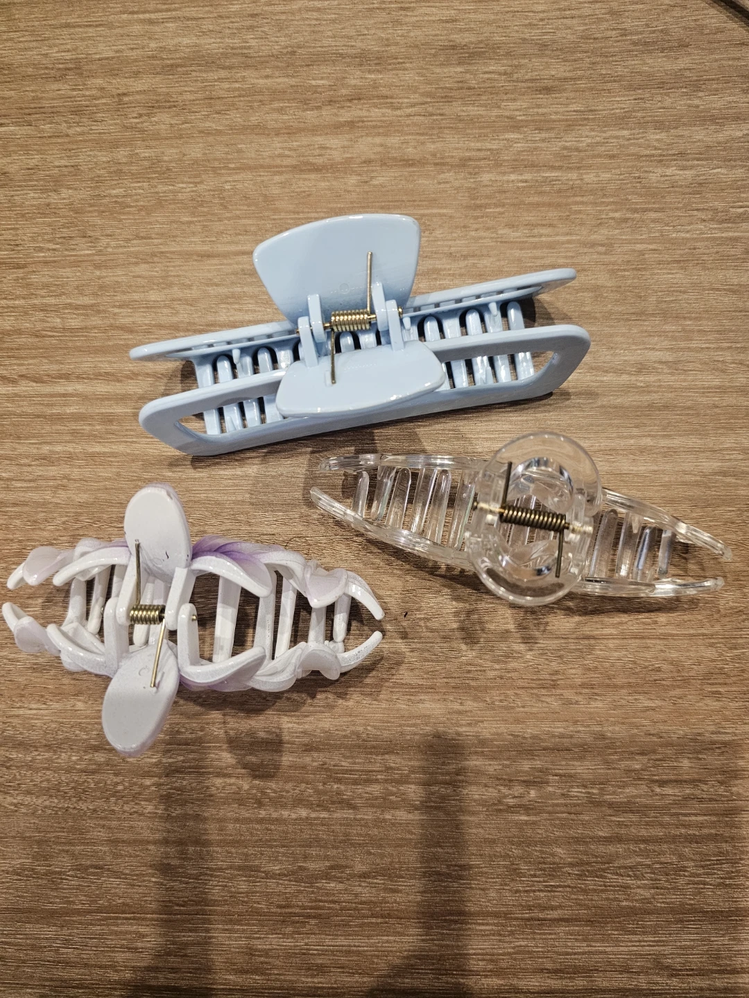 Set of 3 Claw Hair Clips - photo 2